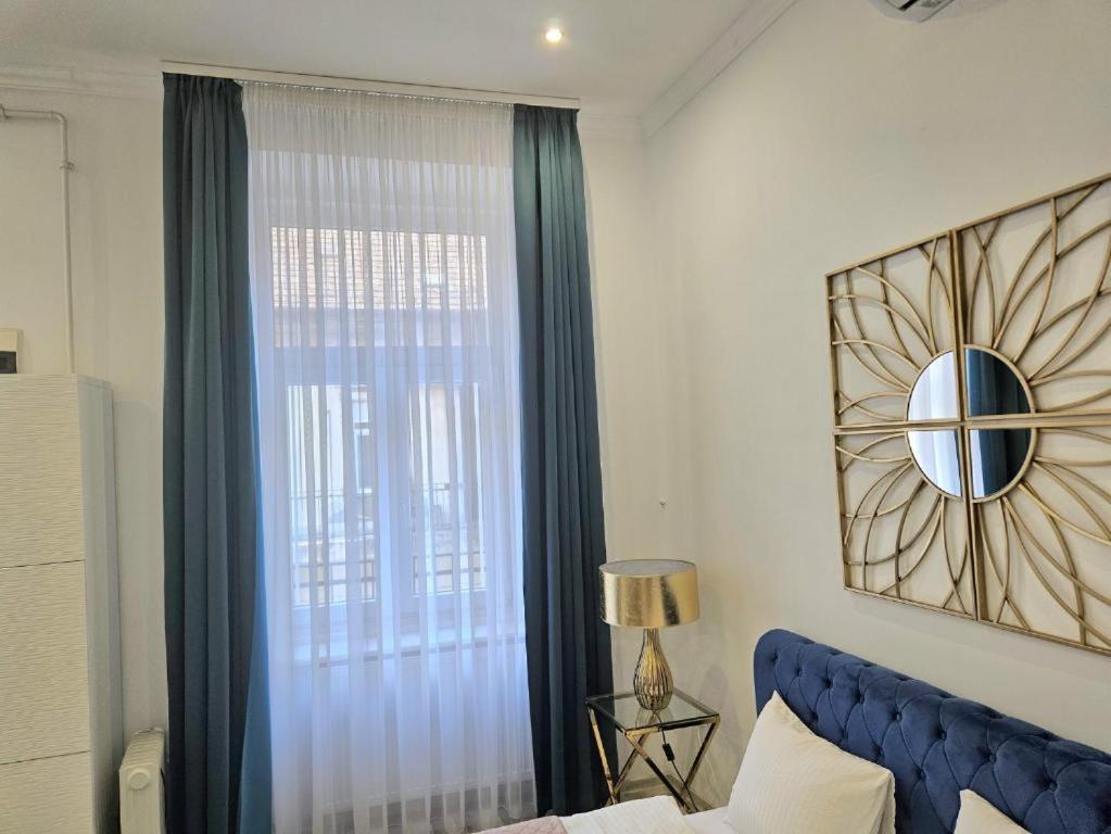 Апартаменты Designer Downtown Gem Будапешт Экстерьер фото